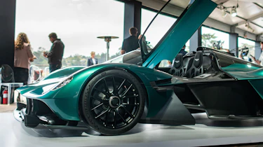 Aston Martin Valkyrie Spider