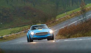 Volvo P1800 Cyan Racing – front