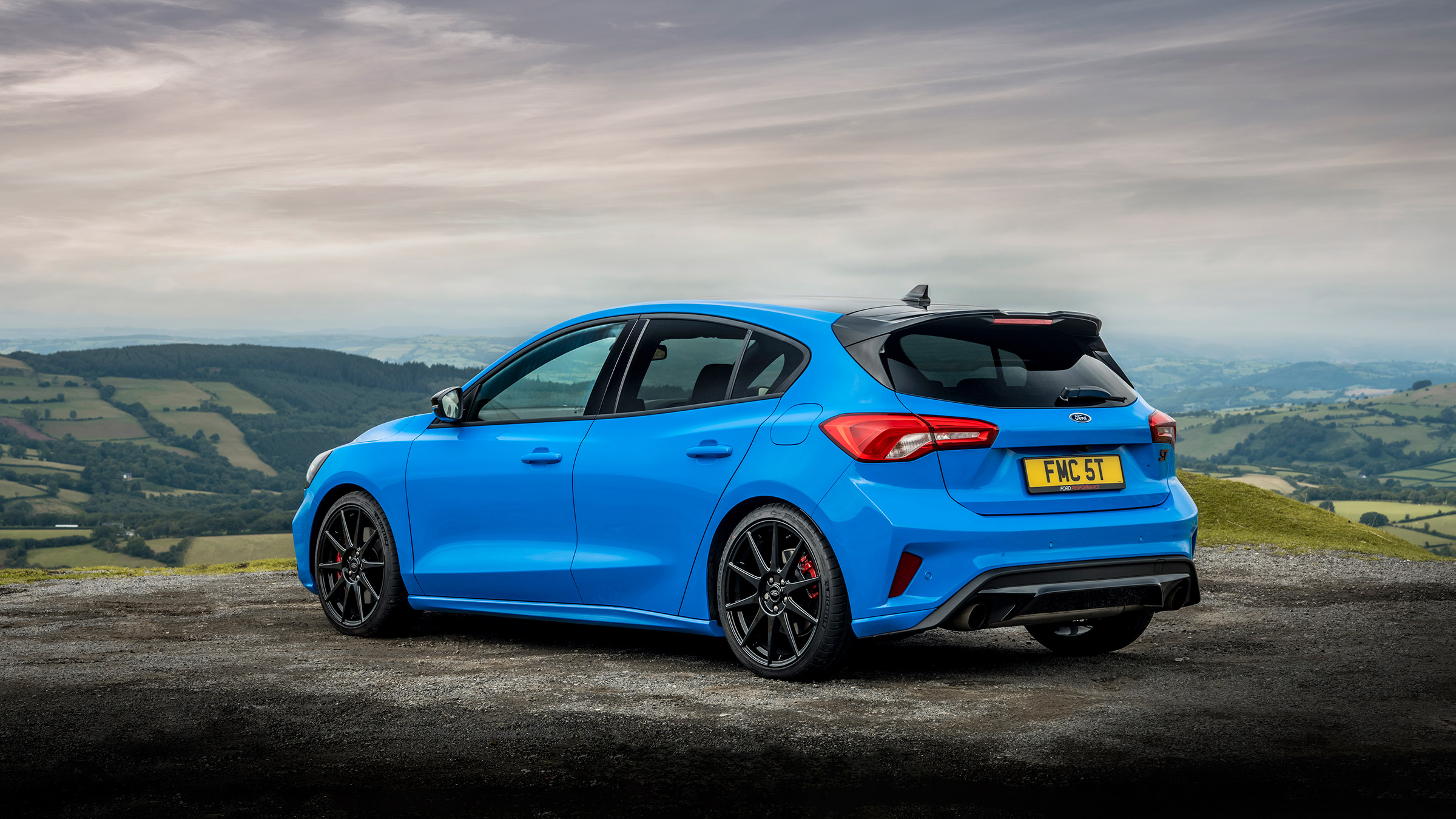 Ford Focus ST Edition – rear quarter