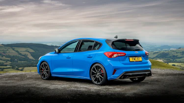 Ford Focus ST Edition – rear quarter