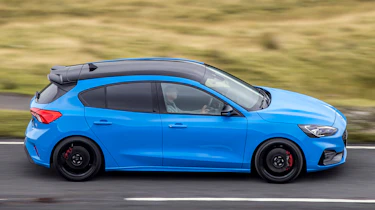 Ford Focus ST Edition – pan
