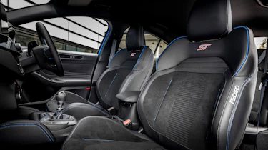 Ford Focus ST Edition – seats