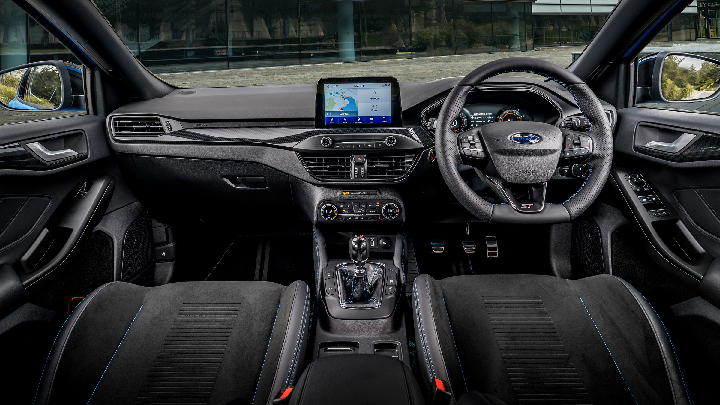Ford Focus ST Edition – interior