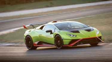 Lamborghini Huracan STO (International) – front quarter cornering