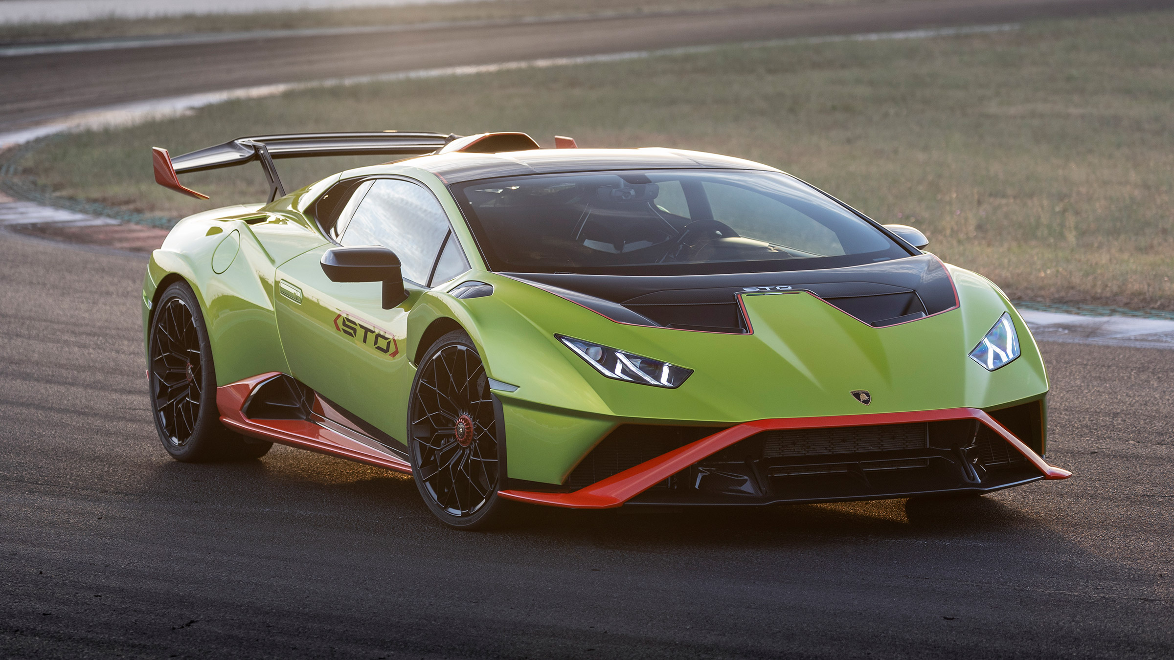 Lamborghini Huracan STO (International) – header