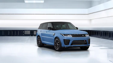 Range Rover Sport SVR Ultimate edition – front quarter