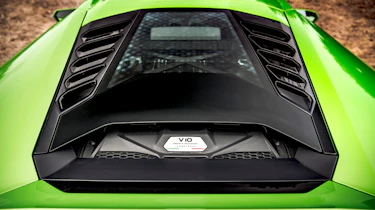 Lamborghini Huracán Evo RWD – engine cover