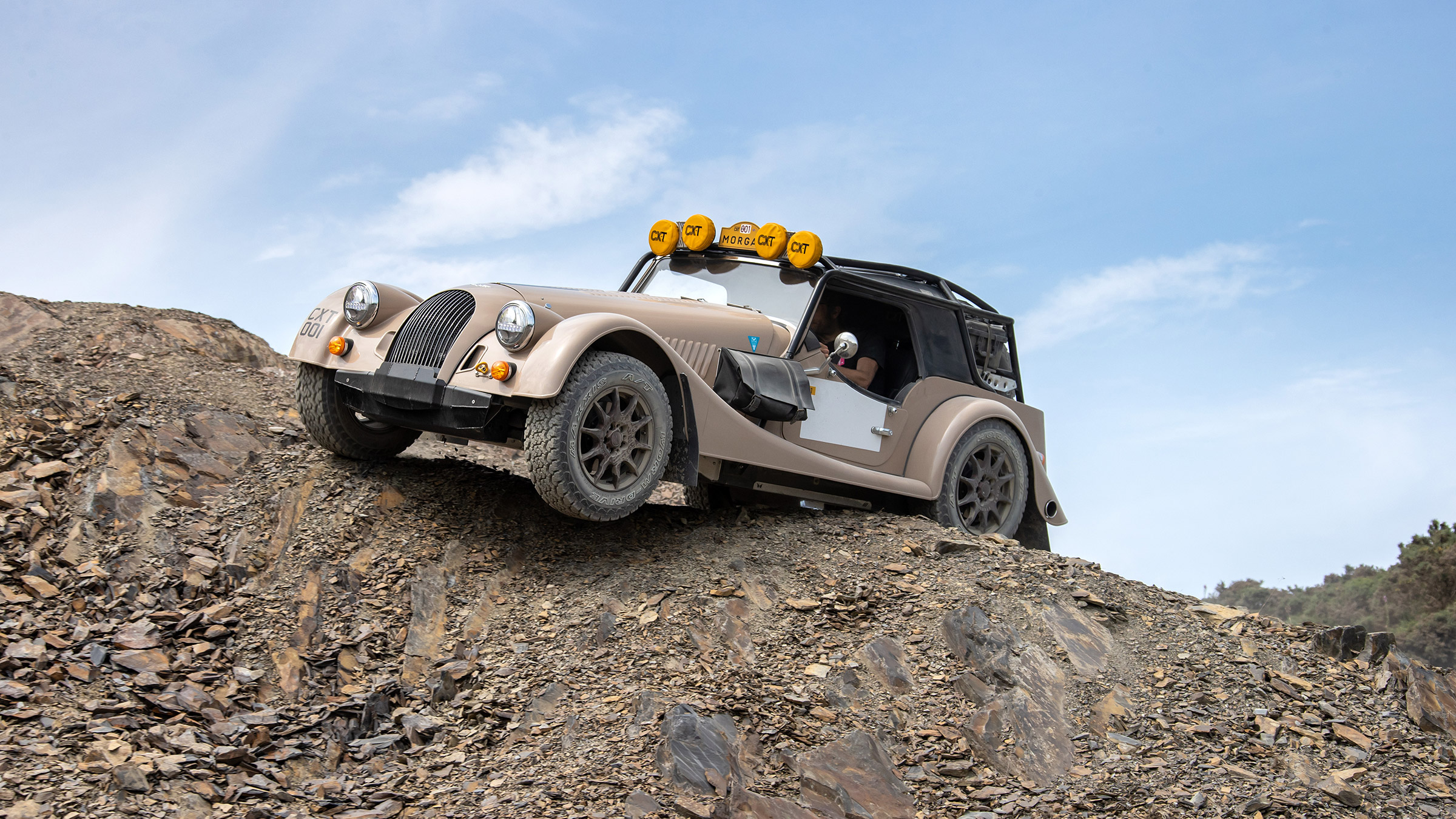 Morgan Plus Four CX-T – front articulation