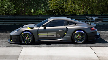 Porsche 911 GT2 RS Clubsport 25
