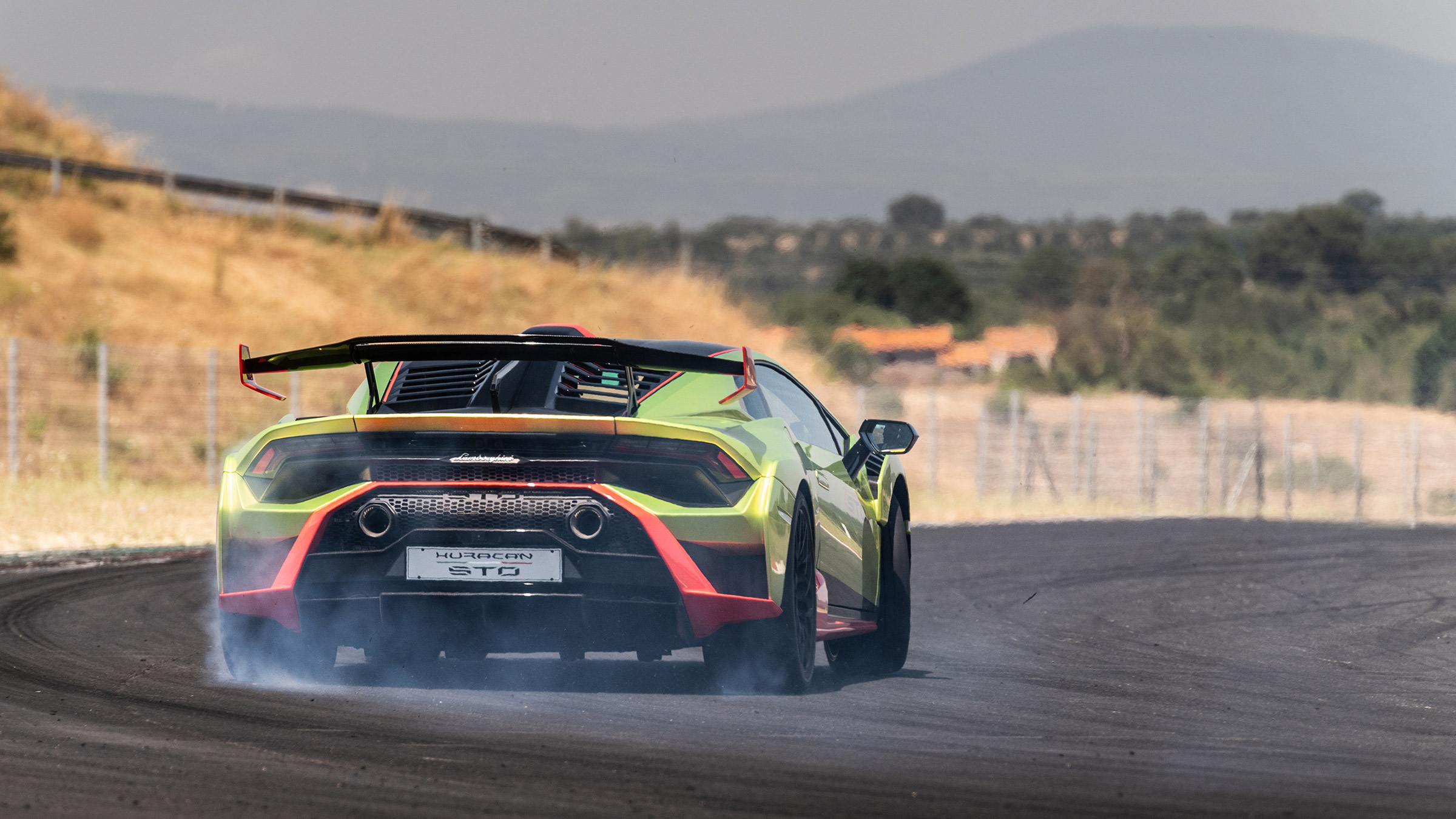 Lamborghini Huracan STO (International) – rear action