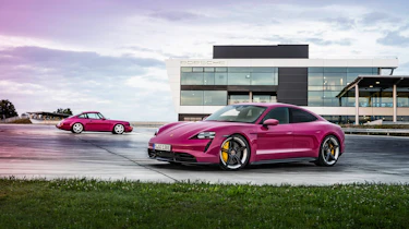 2022 Porsche Taycan – 964