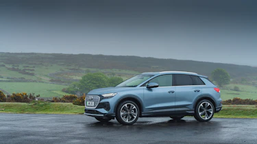 Audi Q4 e-tron 50 – front quarter