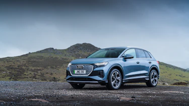 Audi Q4 e-tron 50 – front quarter static