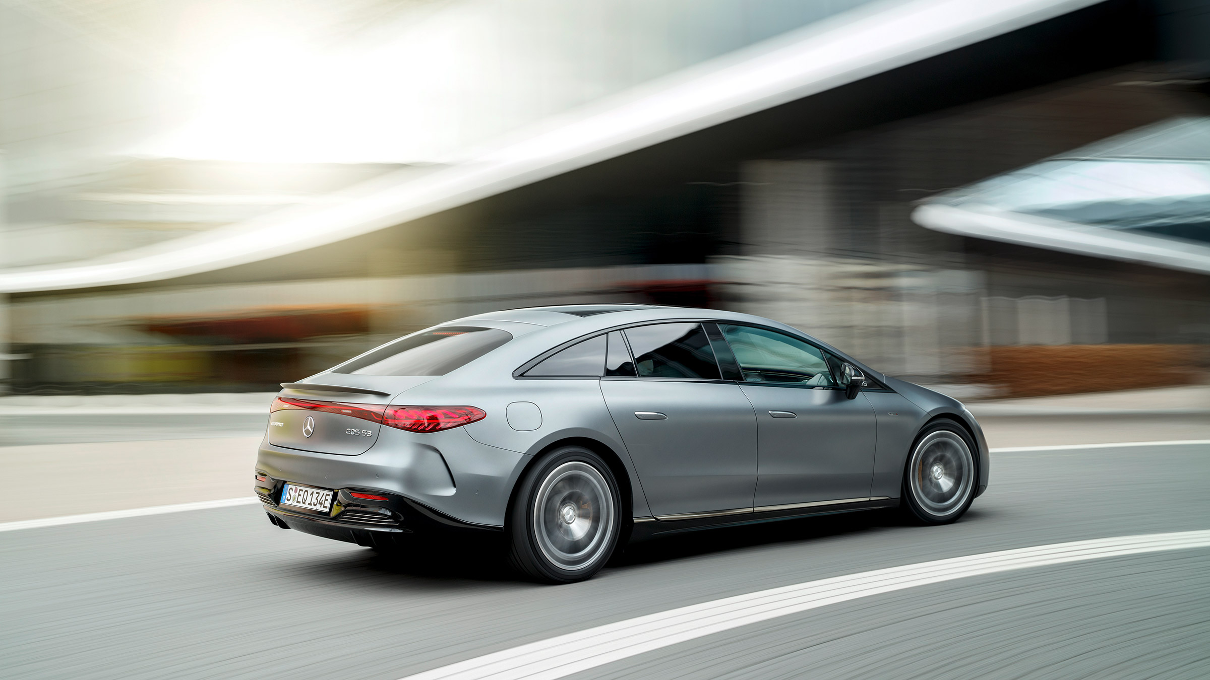 Mercedes-AMG EQS53 – rear quarter