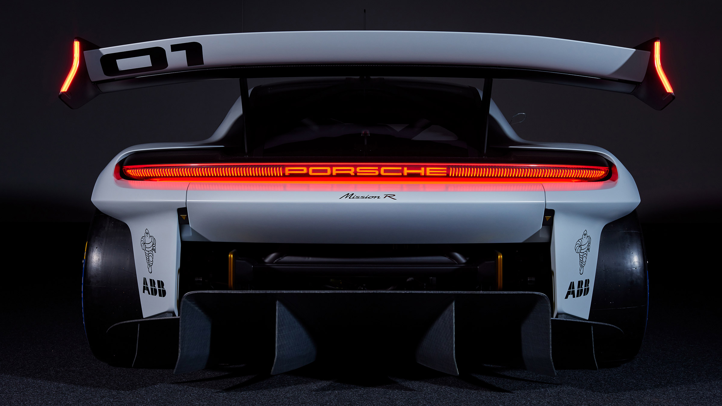 Porsche Mission R – rear