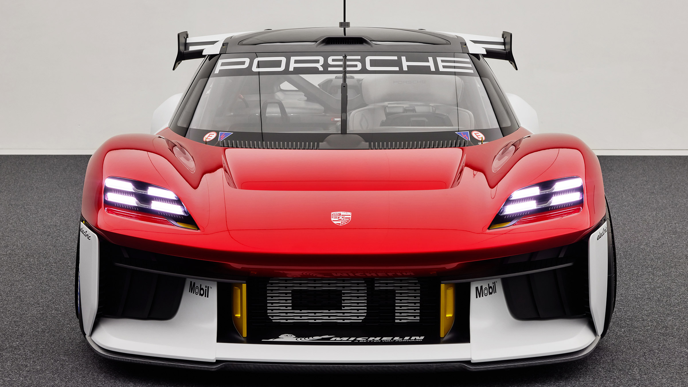 Porsche Mission R – nose
