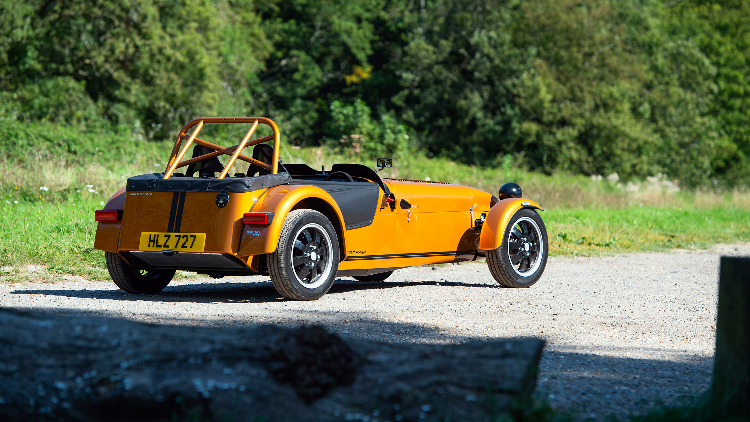 Caterham 170R – rear quarter