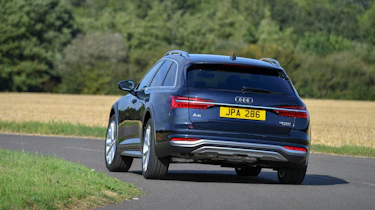 Audi A6 Allroad 2021 – rear cornering