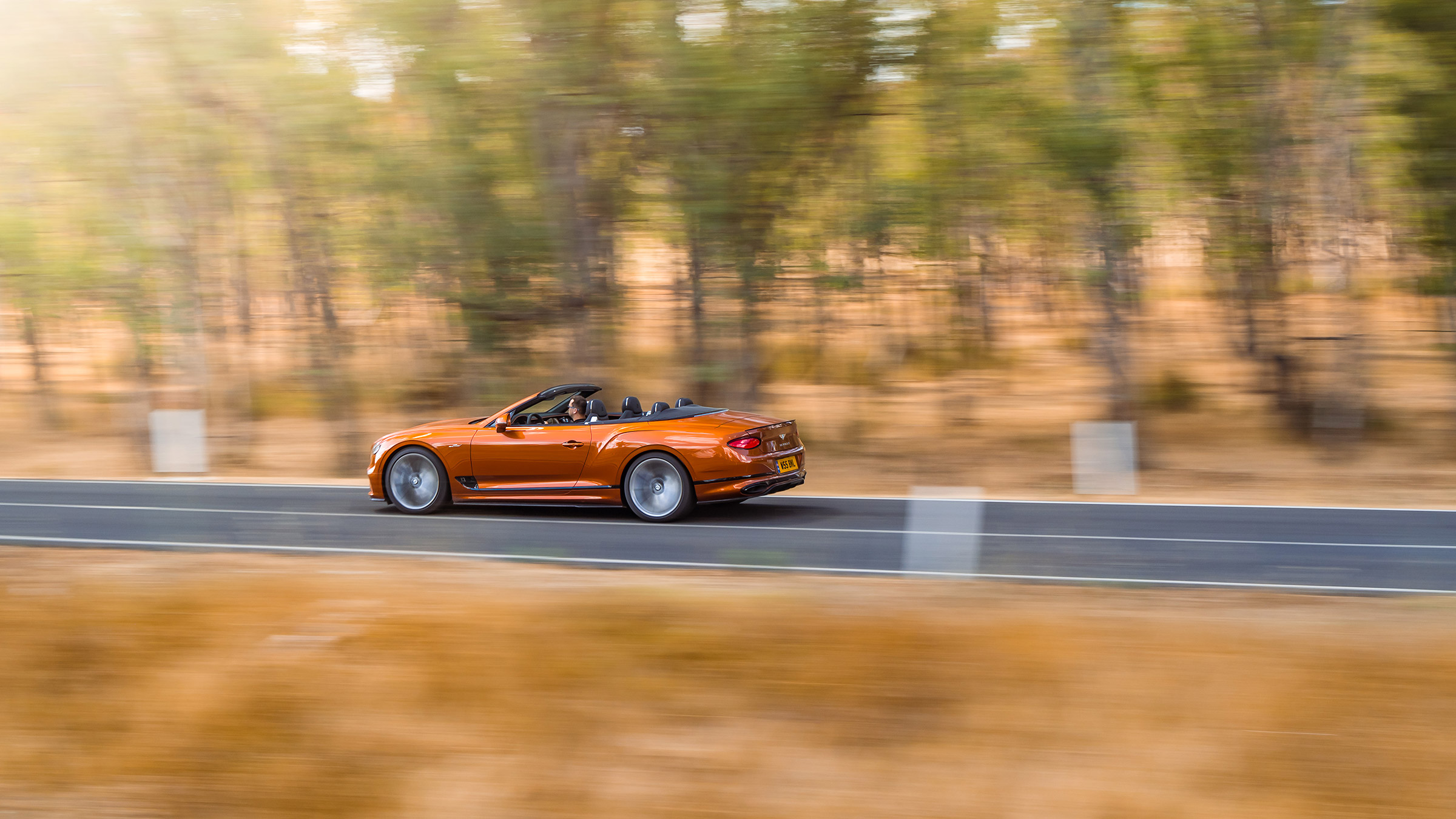 Bentley Continental GT Speed – pan