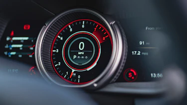 Roma GT test – DB11 dial