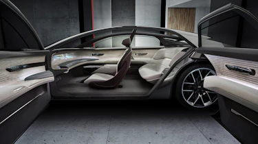 Audi Grand Sphere Concept – doors open