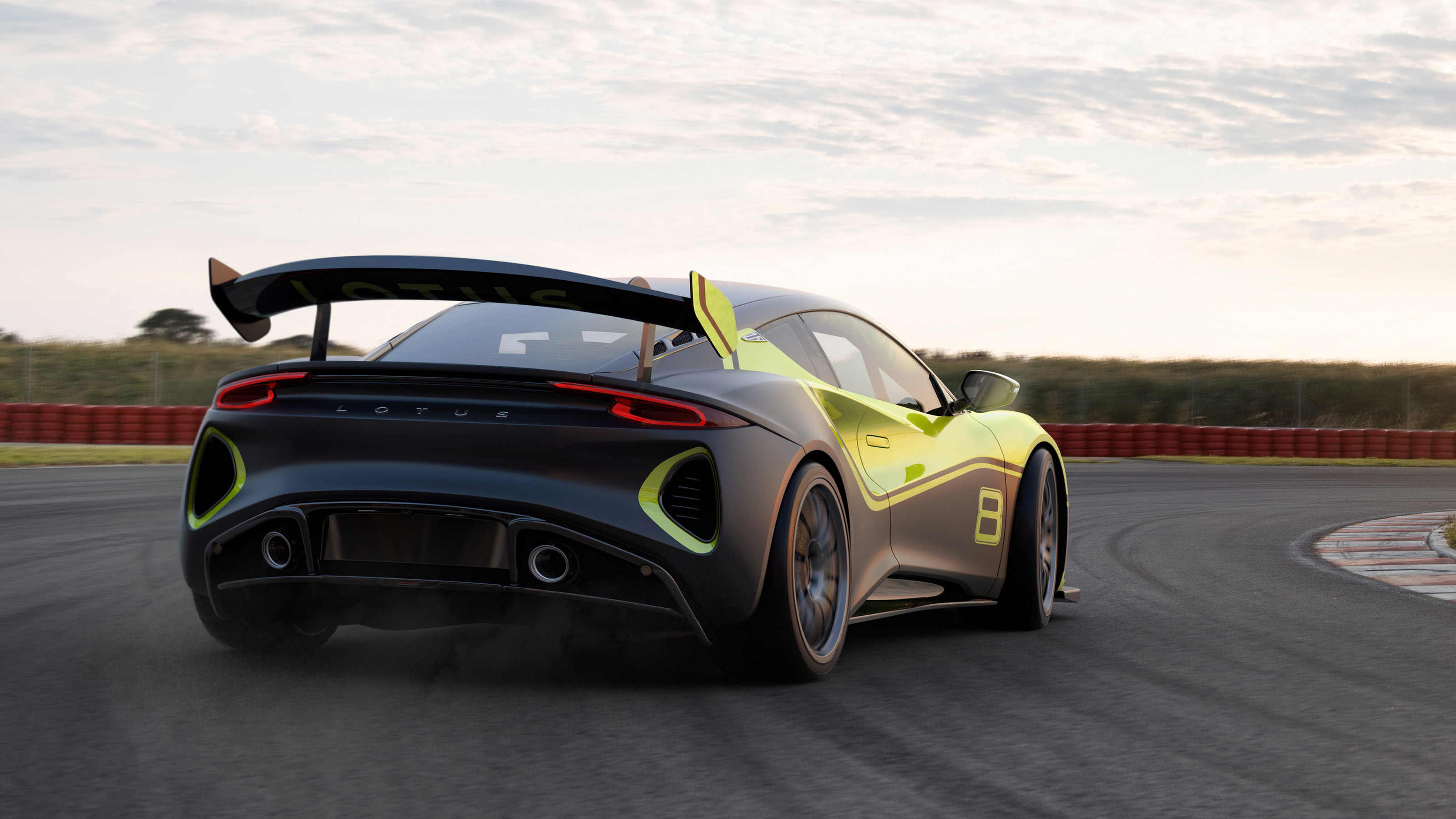 Lotus Emira GT4