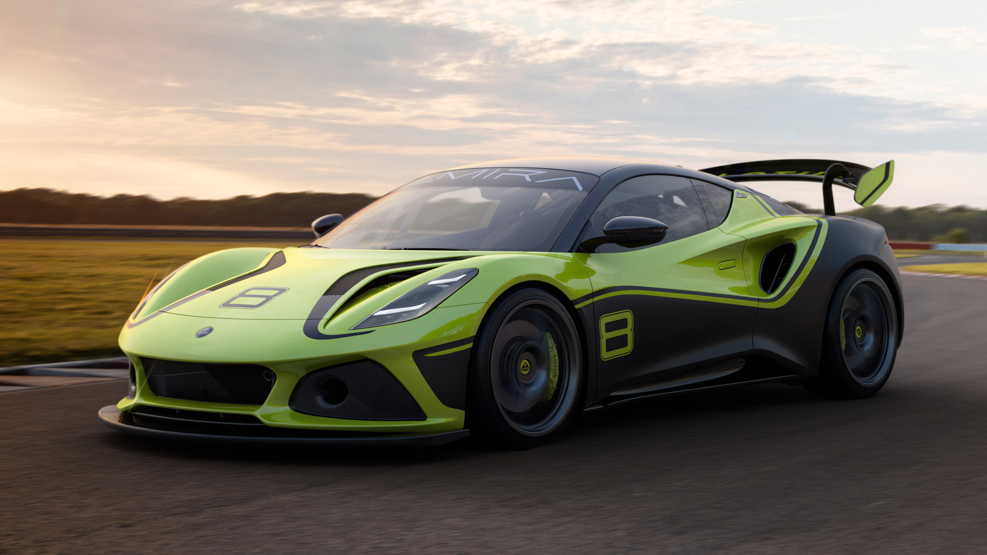 Lotus Emira GT4