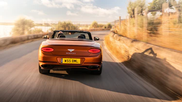 Bentley Continental GT Speed – rear tracking