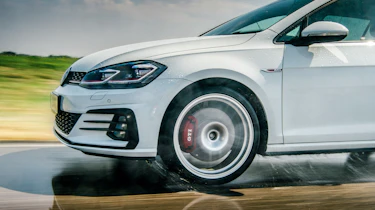 Michelin Pilot Sport 4