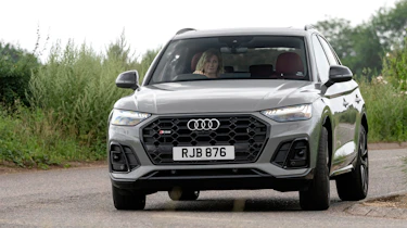 Audi SQ5 Sportback 2021 – cornering2