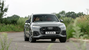 Audi SQ5 Sportback 2021 – front cornering