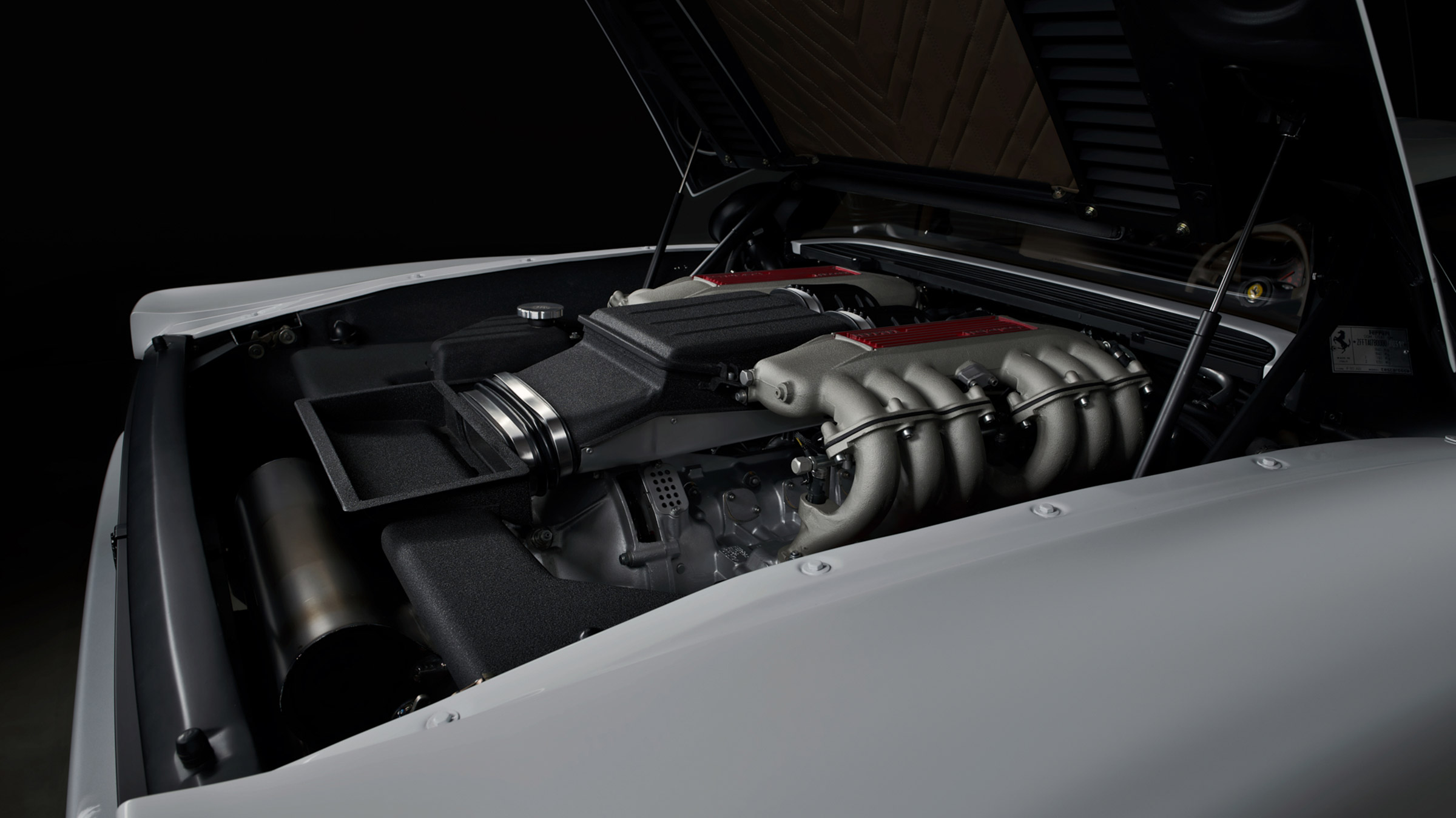 Officine Fioravanti Testarossa ­– engine 2