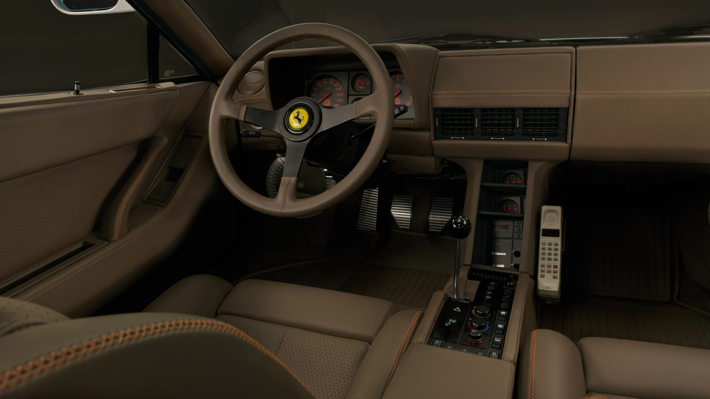 Officine Fioravanti Testarossa ­– interior 1