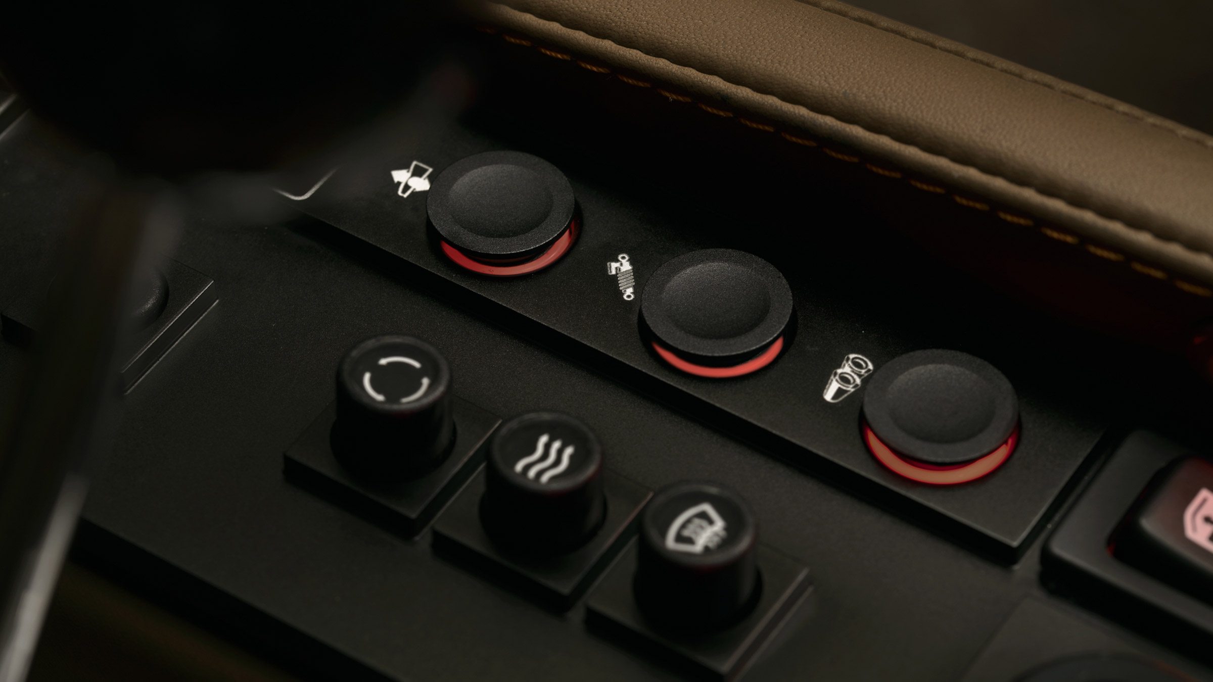 Officine Fioravanti Testarossa ­– switches