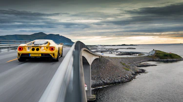 Ford GT review (AP) – rear tracking