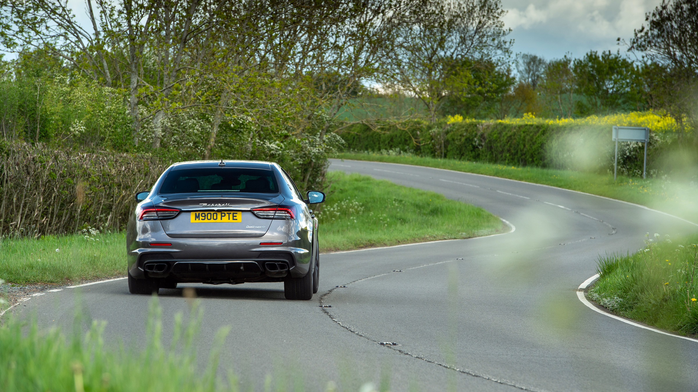Maserati Quattroporte Trofeo – rear cornering