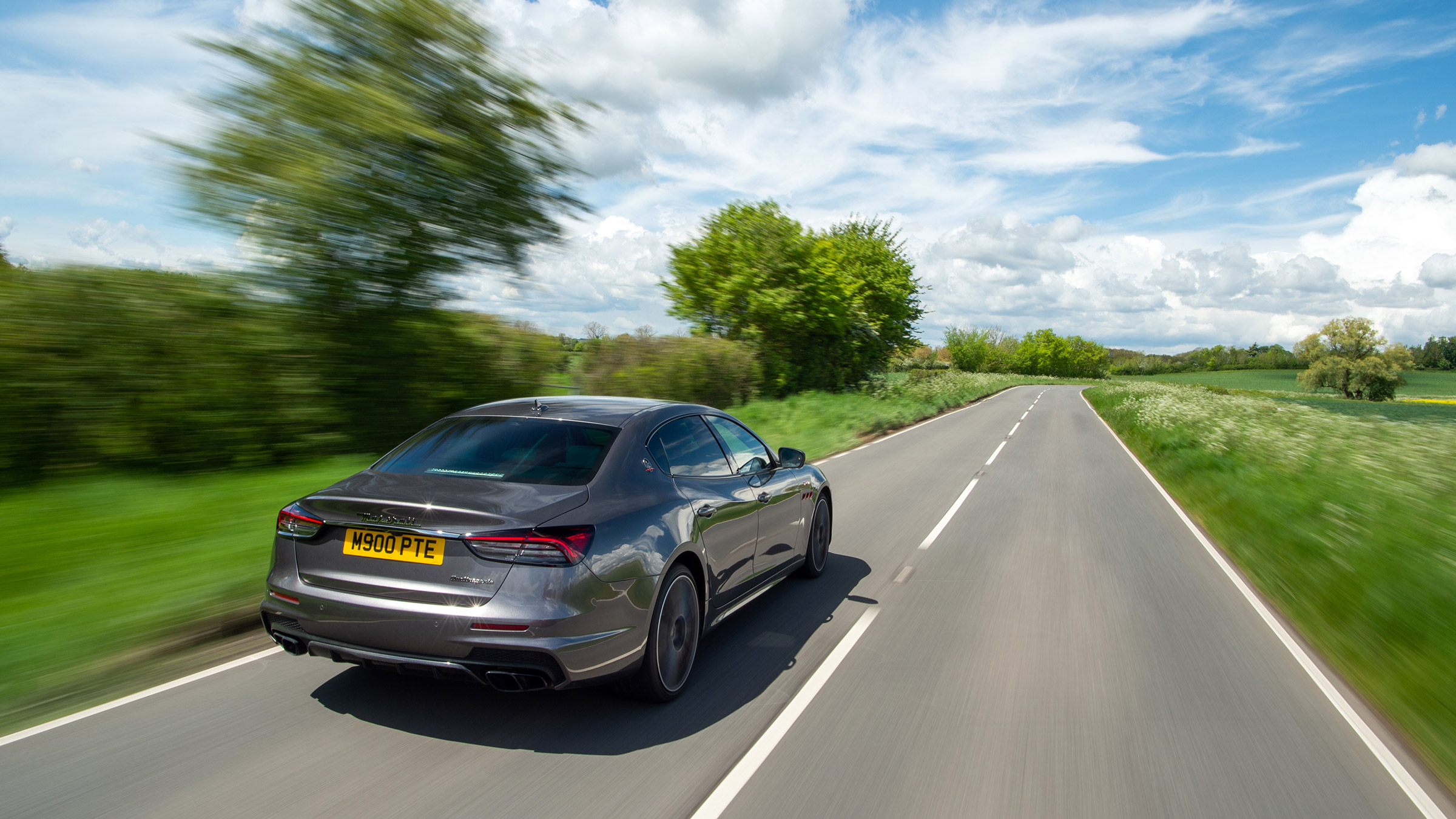 Maserati Quattroporte Trofeo – rear tracking