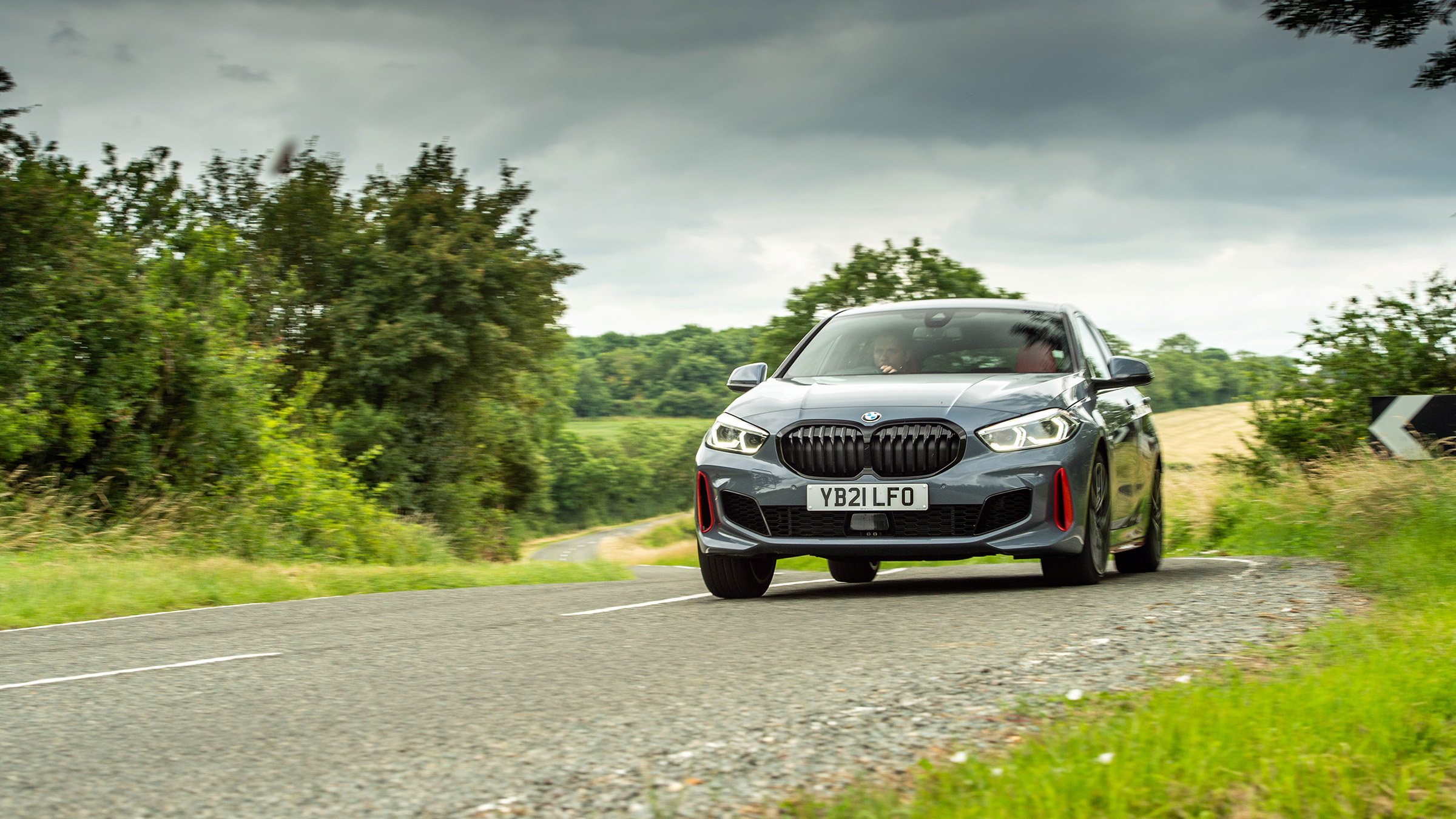 BMW 128ti B660 – front 