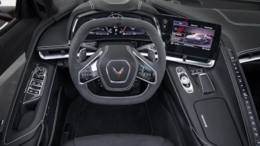 Chevrolet Corvette C8 Cab EU review – cabin