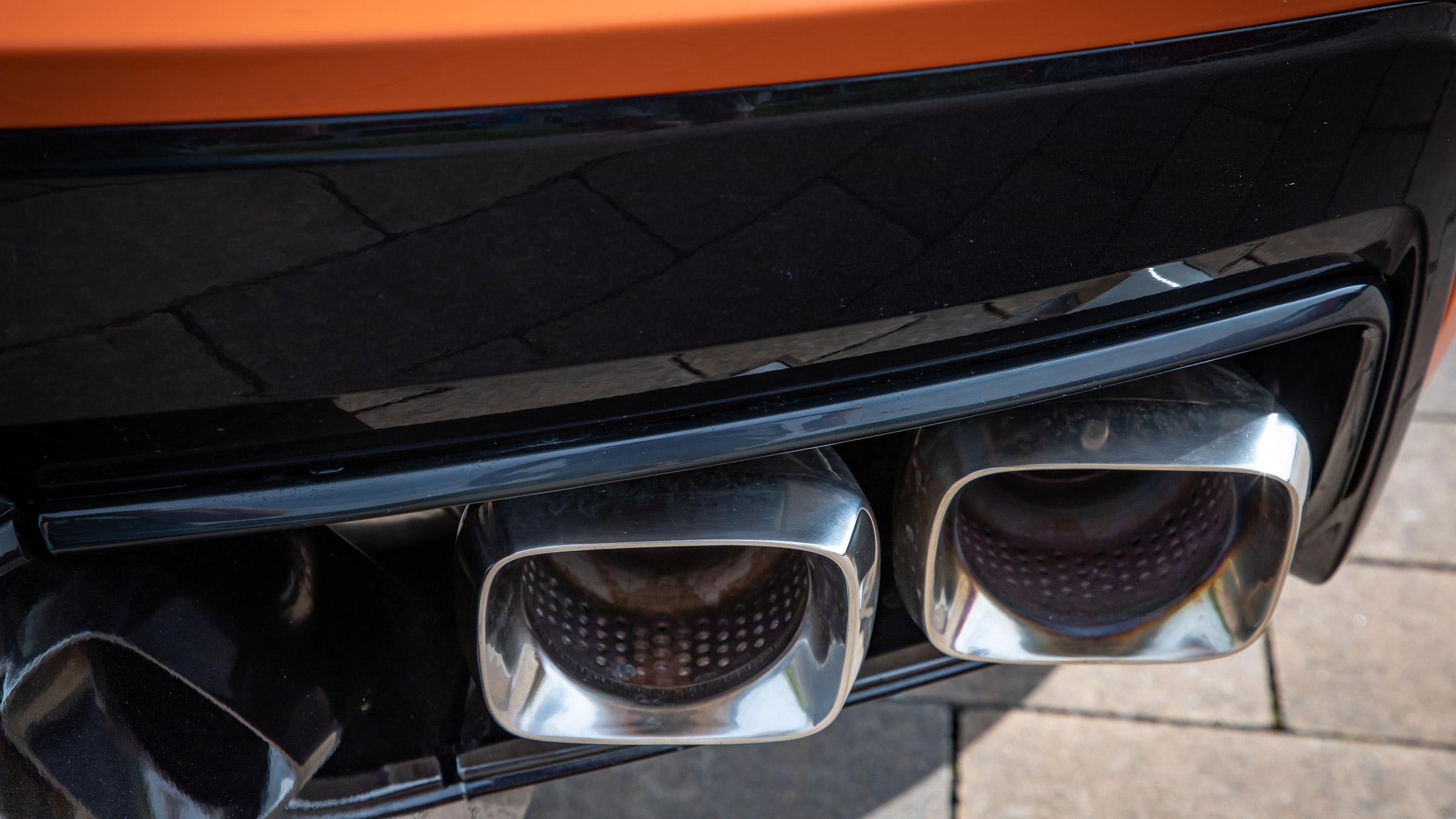 Chevrolet Corvette C8 Cab EU review – exhaust