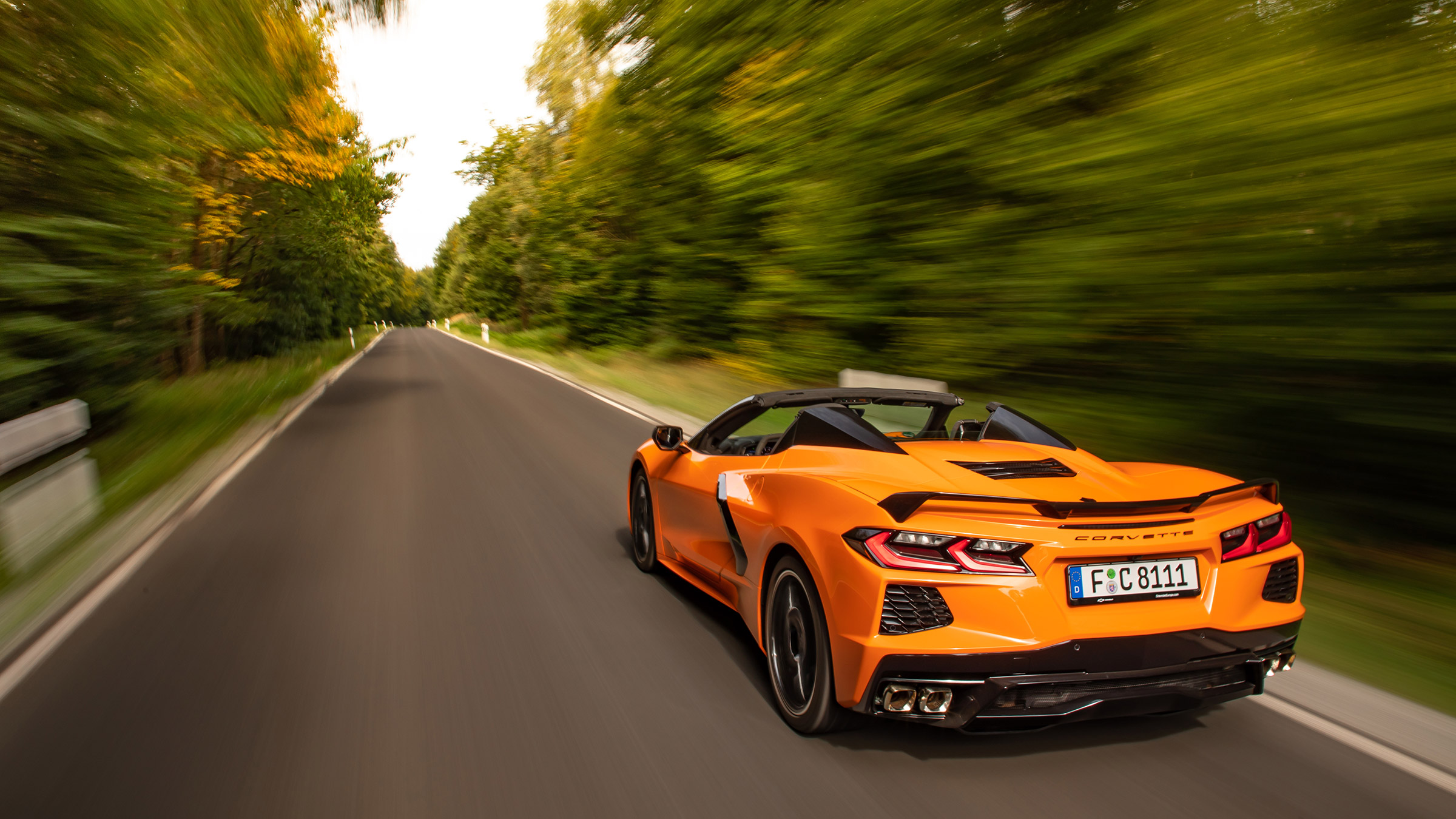 Chevrolet Corvette C8 Cab EU review – rear tracking