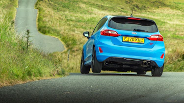 Fiesta ST Edition – rear cornering
