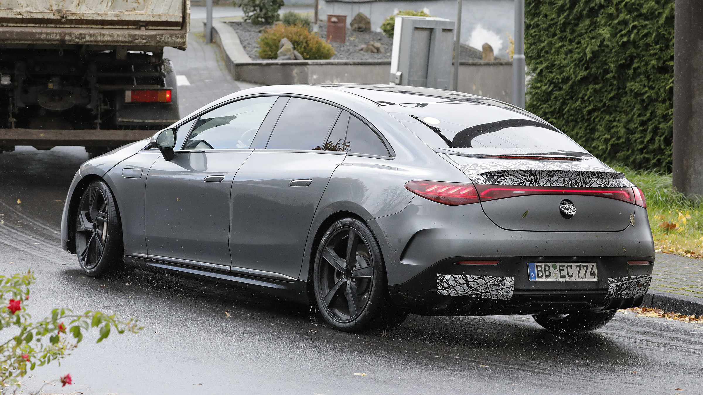 Mercedes-AMG EQE53 proto – rear quarter