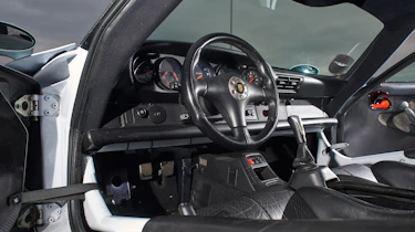 Porsche 911 GT1