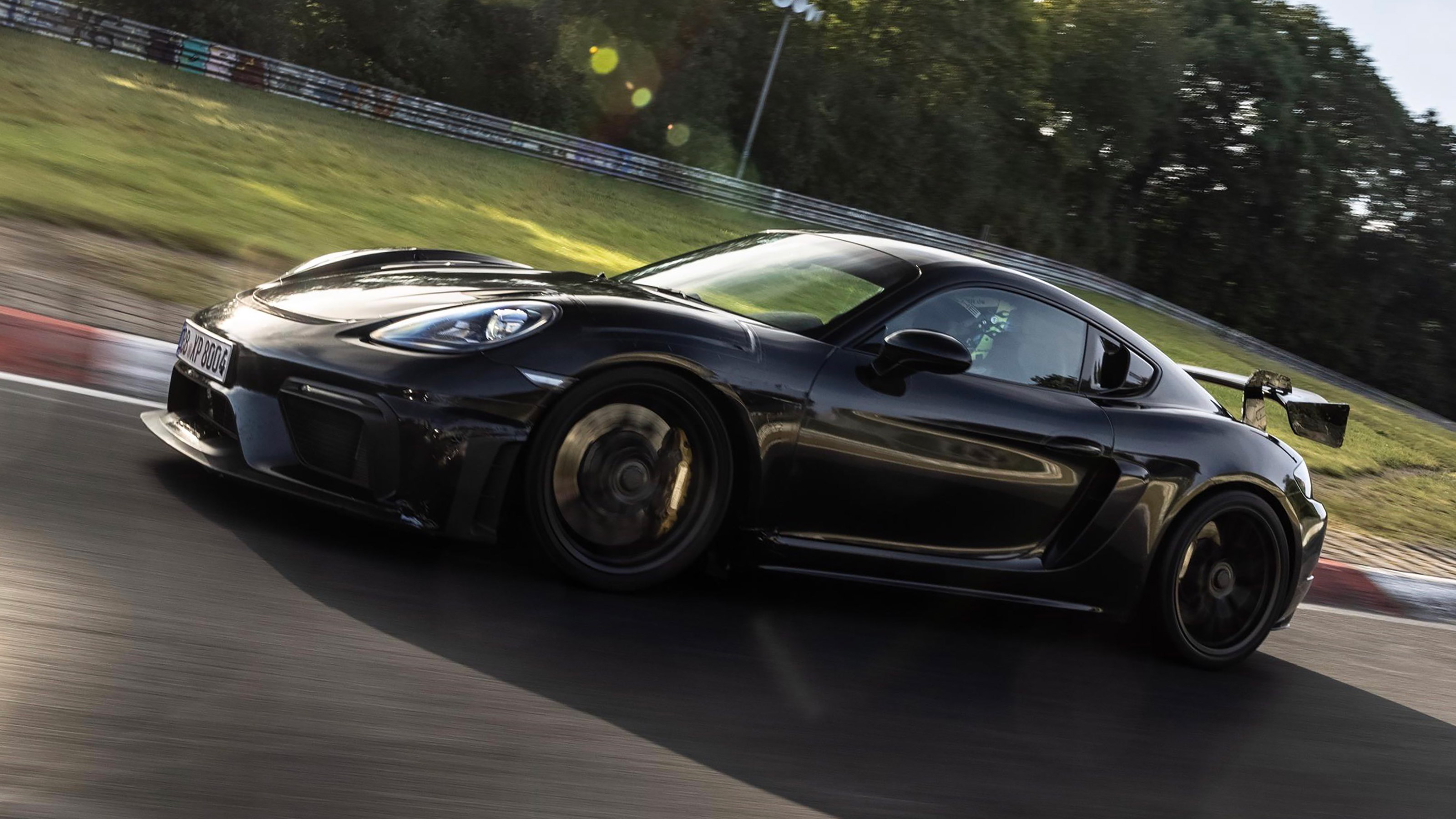 Porsche Cayman GT4 RS