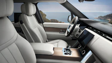 Range Rover MY22 – SWB cabin