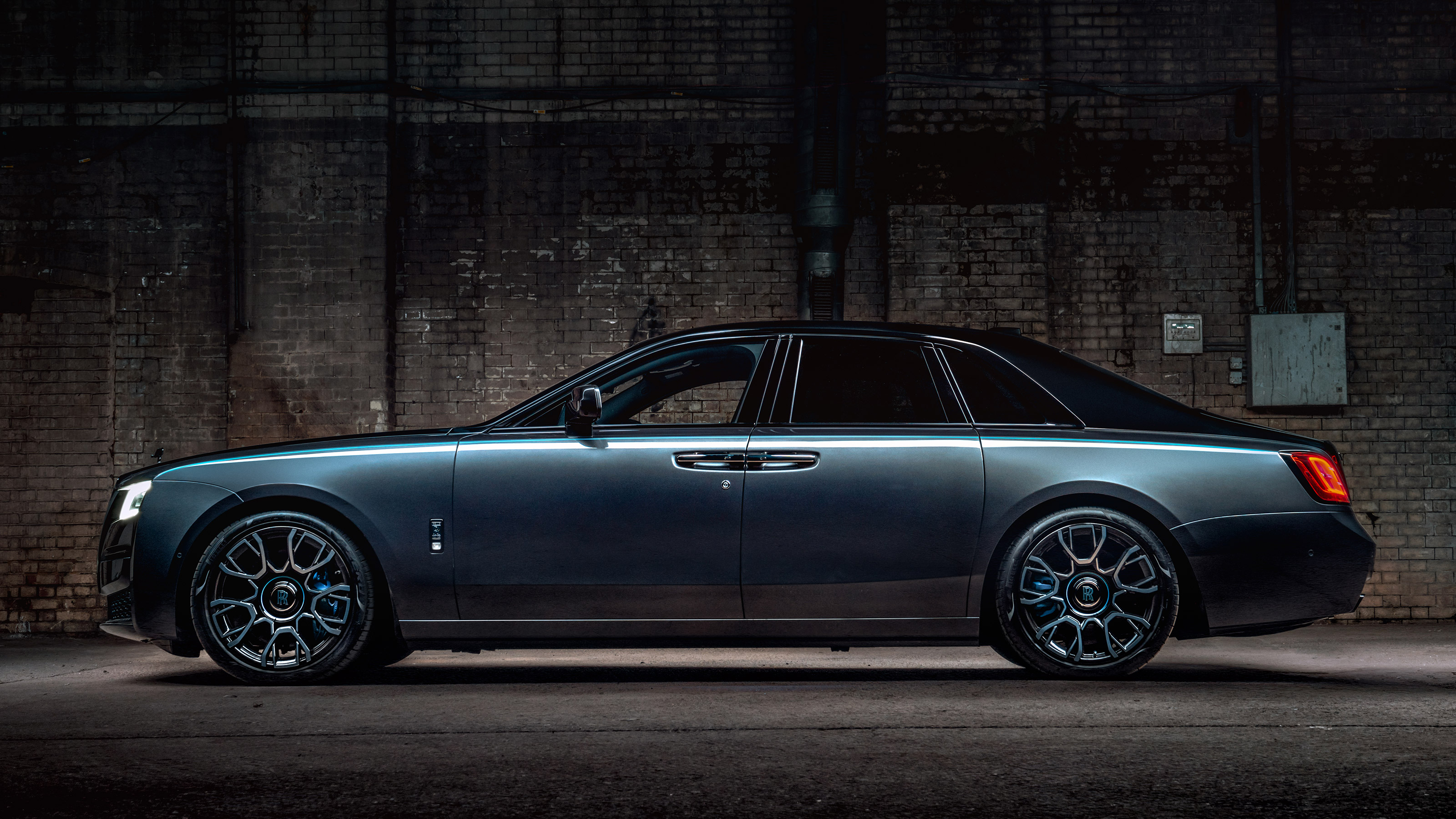 Rolls-Royce Ghost Black Badge