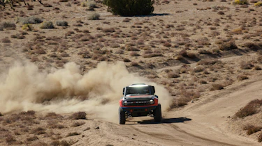 Ford Bronco DR – nose