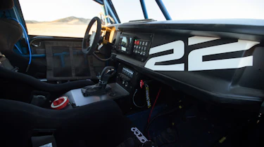 Ford Bronco DR – dash