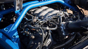 Ford Bronco DR – V8
